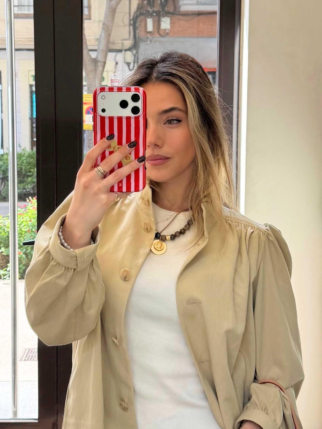 Brava | phone case · Veloure
