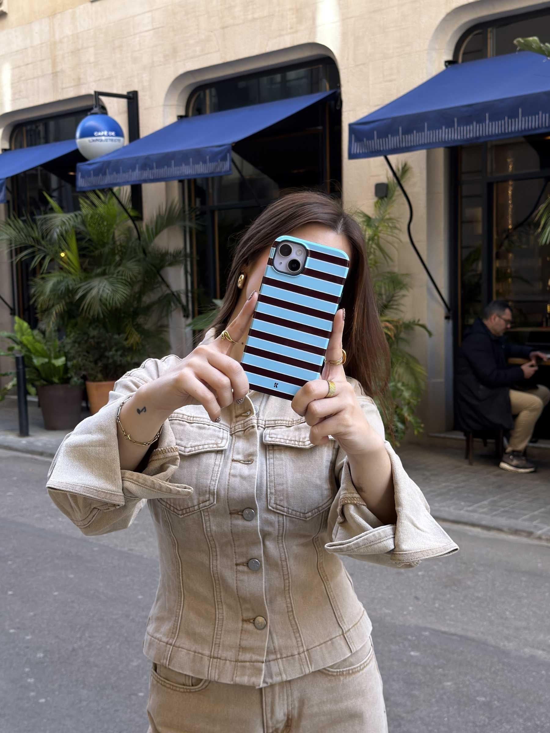 Retro Blue MagSafe | phone case · Veloure