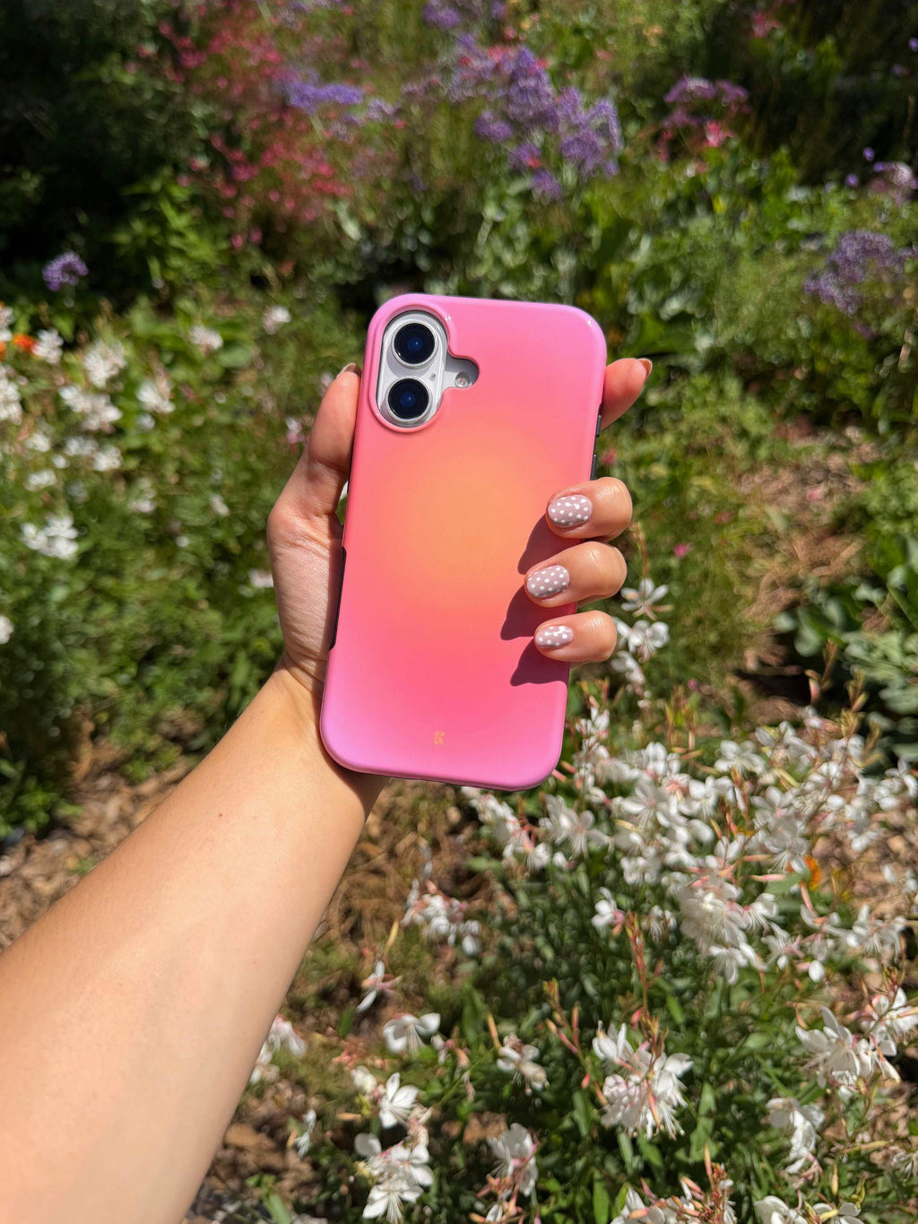 Zoë MagSafe | phone case · Veloure