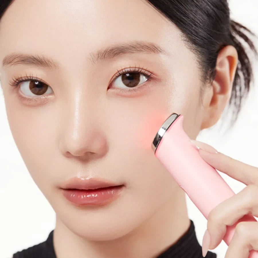 Medicube – Dispositivo AGE-R Booster PRO Mini White – Cuidado Facial Profesional en Casa www.sallunabeauty.com
