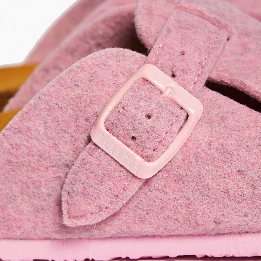 Blog Pink Wool