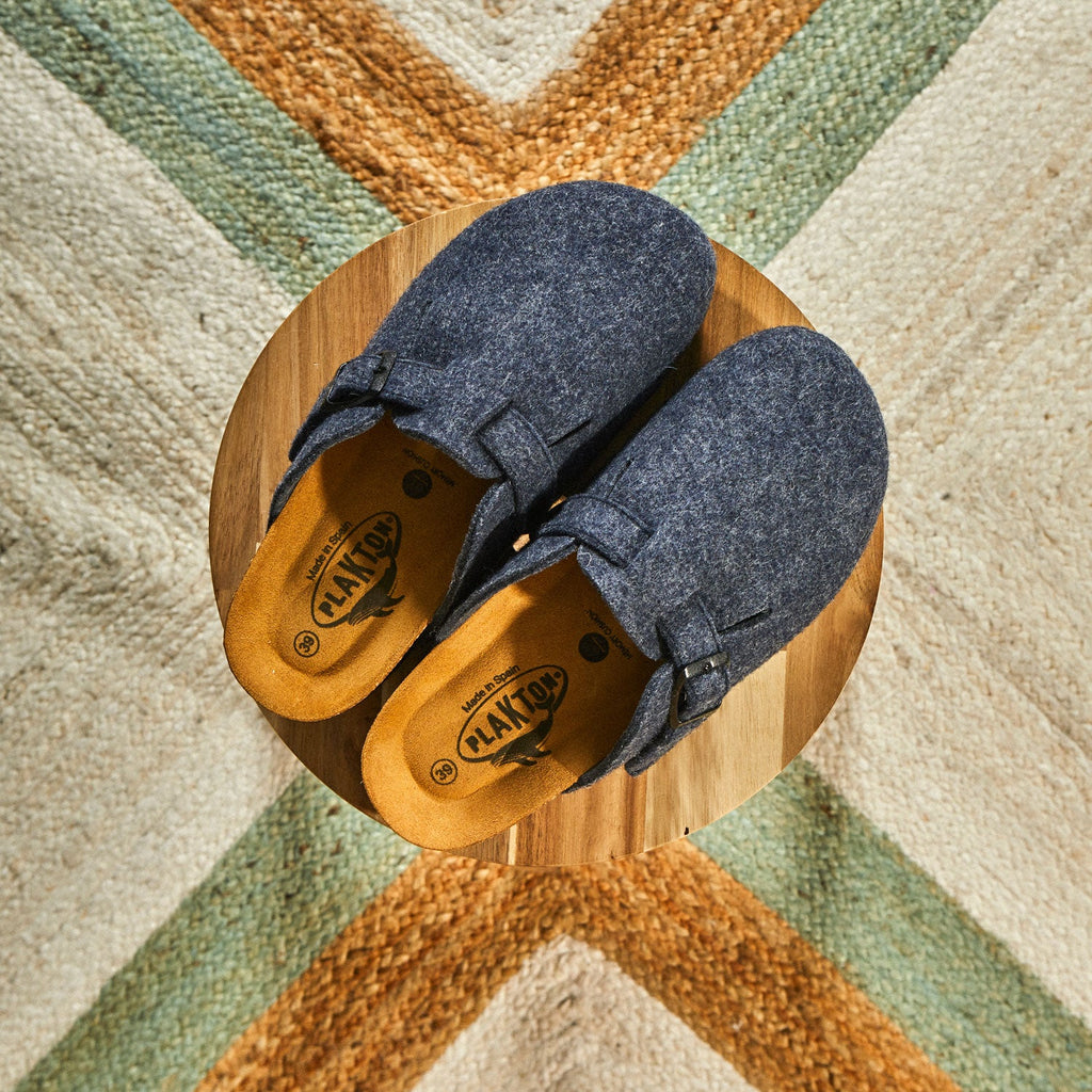 Blog Navy Wool