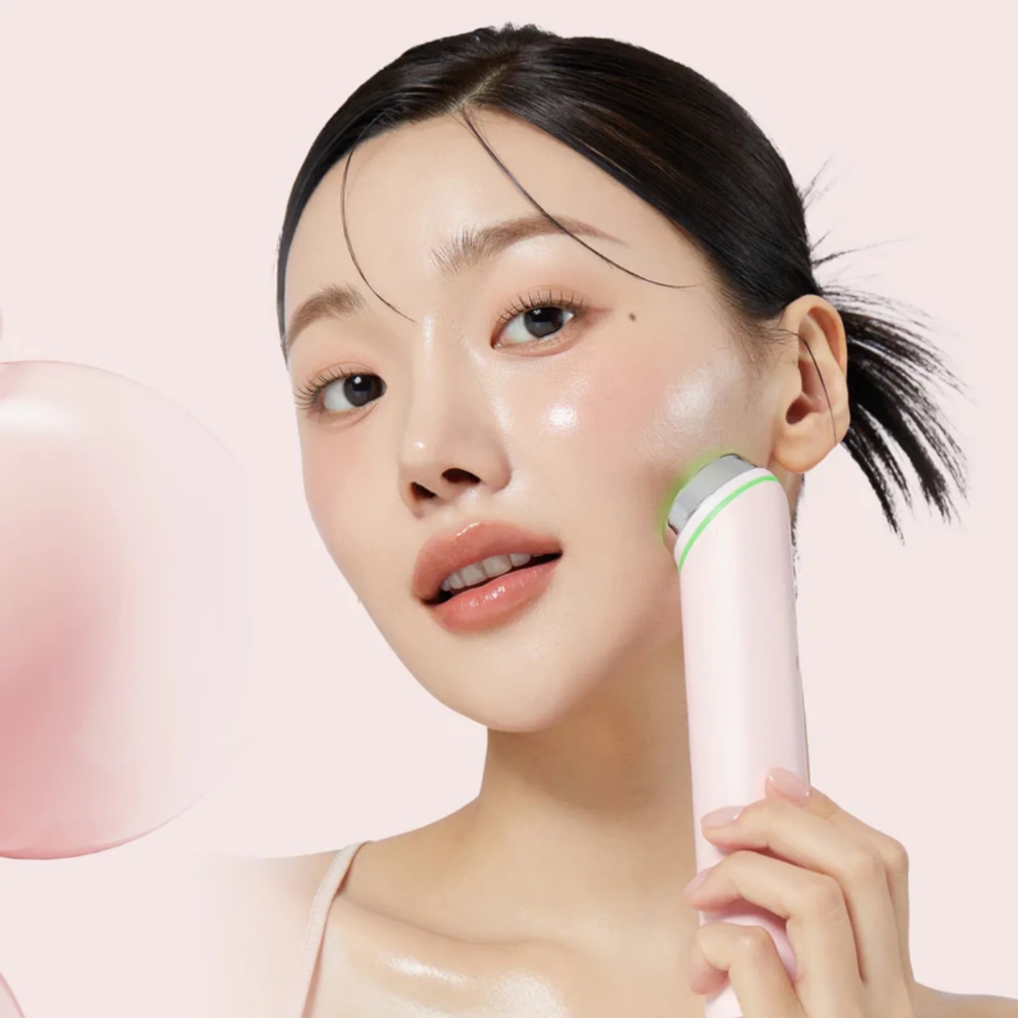 MEDICUBE – Age-R Booster Pro Rosa | Dispositivo Facial Avanzado para Reafirmar, Iluminar y Mejorar la Absorción www.sallunabeauty.com