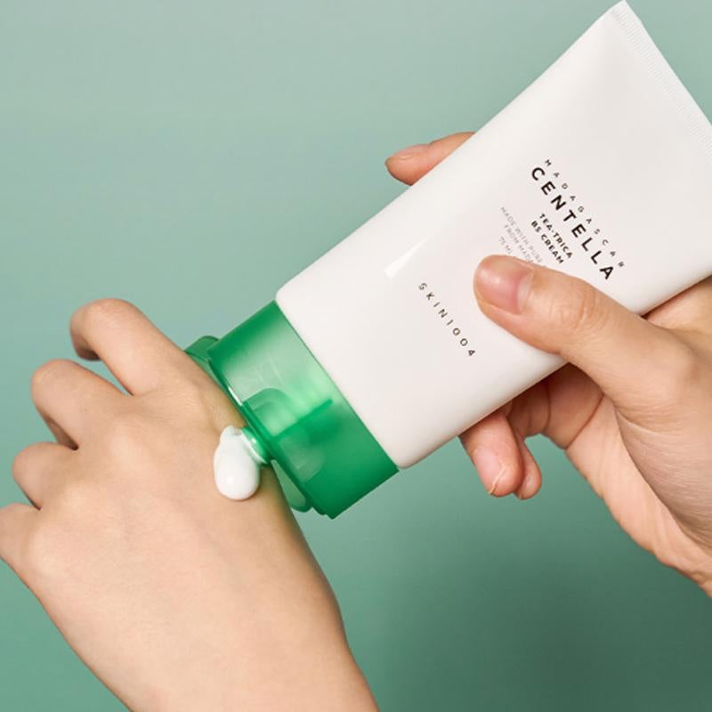 SKIN1004 Tea-Trica Crema Facial Calmante con Centella y Árbol de Té – Cuidado Antiacné para Piel Grasa o con Imperfecciones 75ml www.sallunabeauty.com