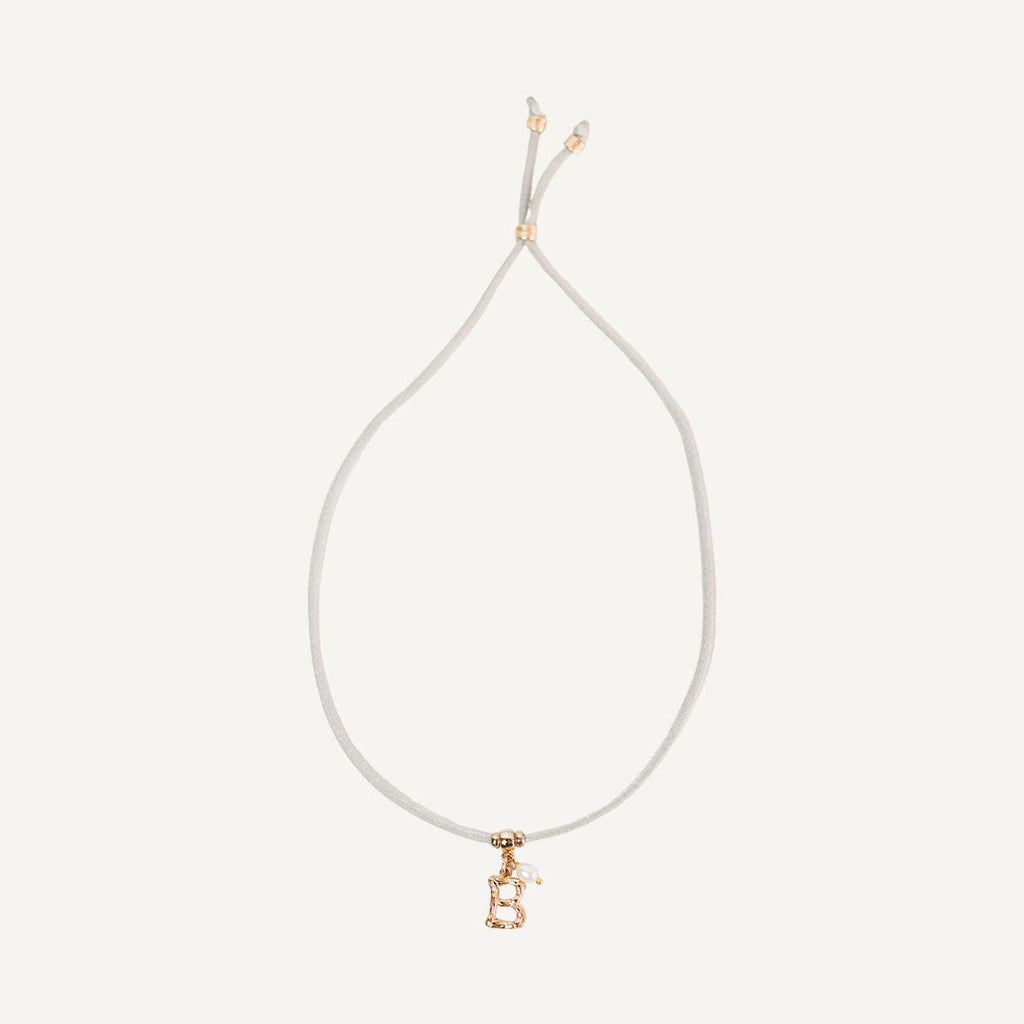 Collar LETTER perlita
