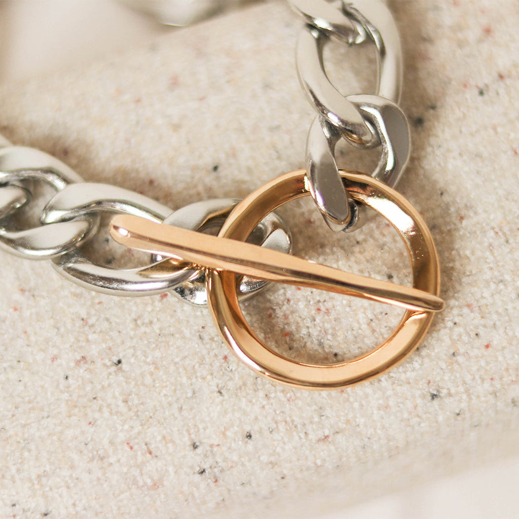 Collar Rocker Corto