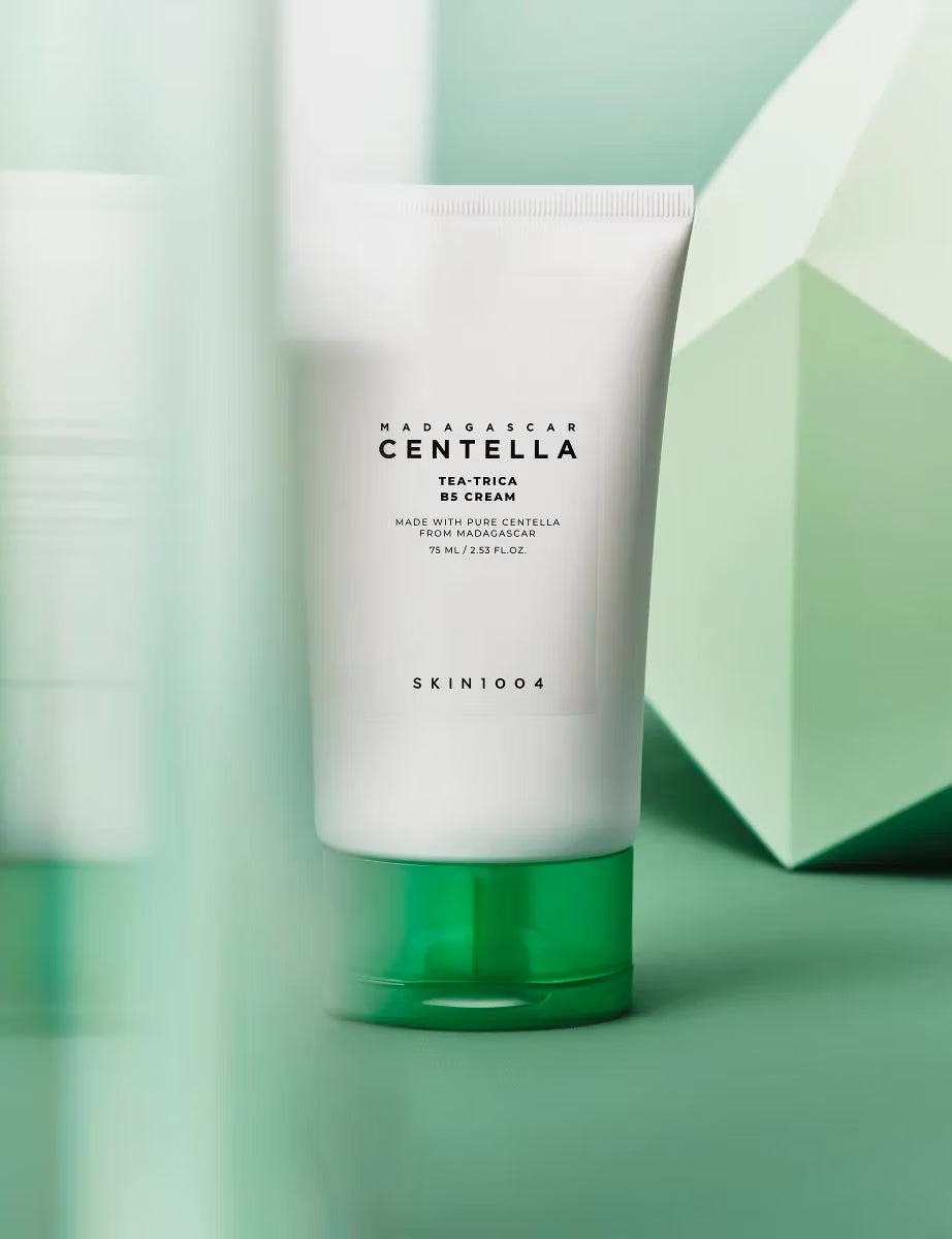 SKIN1004 Tea-Trica Crema Facial Calmante con Centella y Árbol de Té – Cuidado Antiacné para Piel Grasa o con Imperfecciones 75ml www.sallunabeauty.com