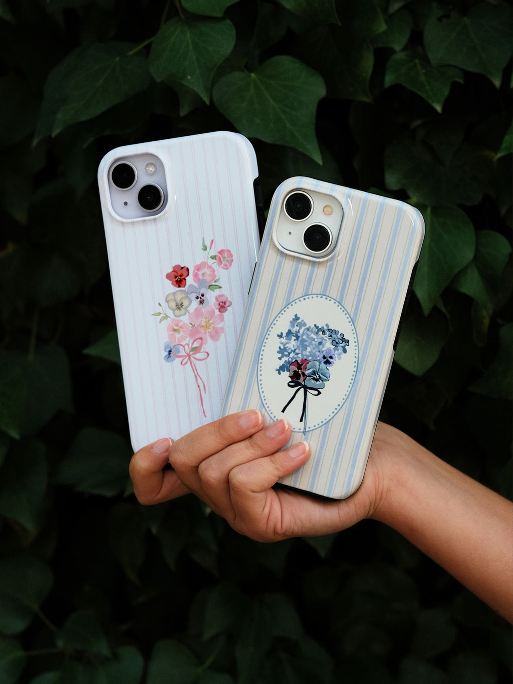 Violet Garland | phone case · Veloure