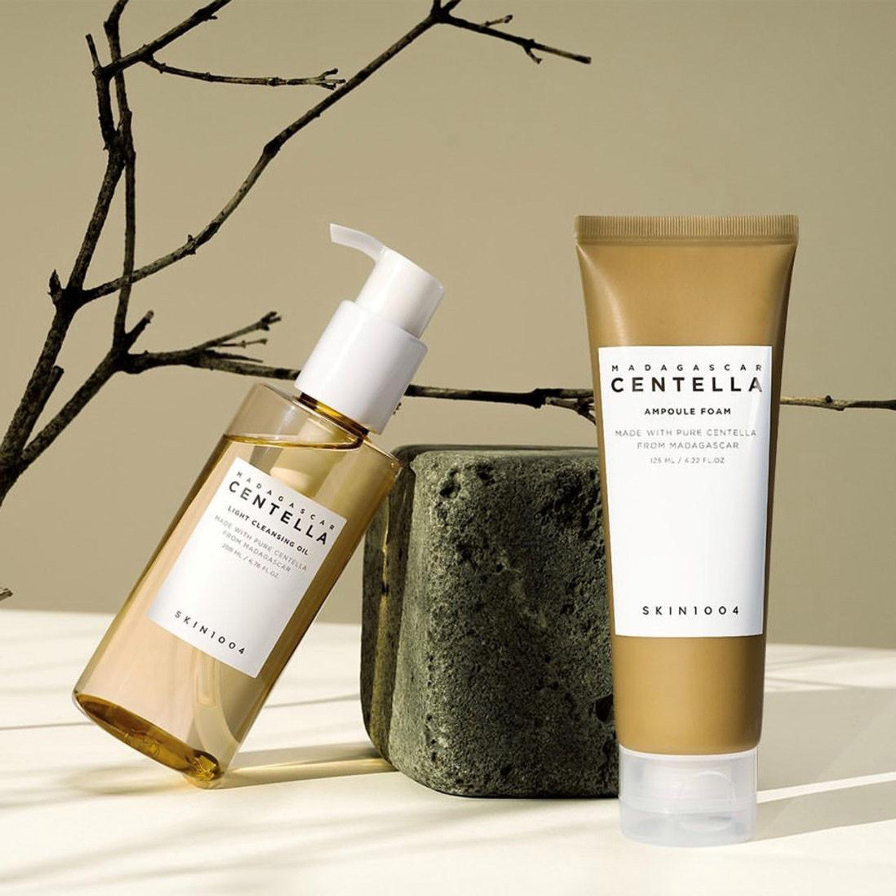 Madagascar Centella Ampoule Foam 125ml Foam Cleanser Limpieza profunda y delicada con el poder calmante de la Centella www.sallunabeauty.com