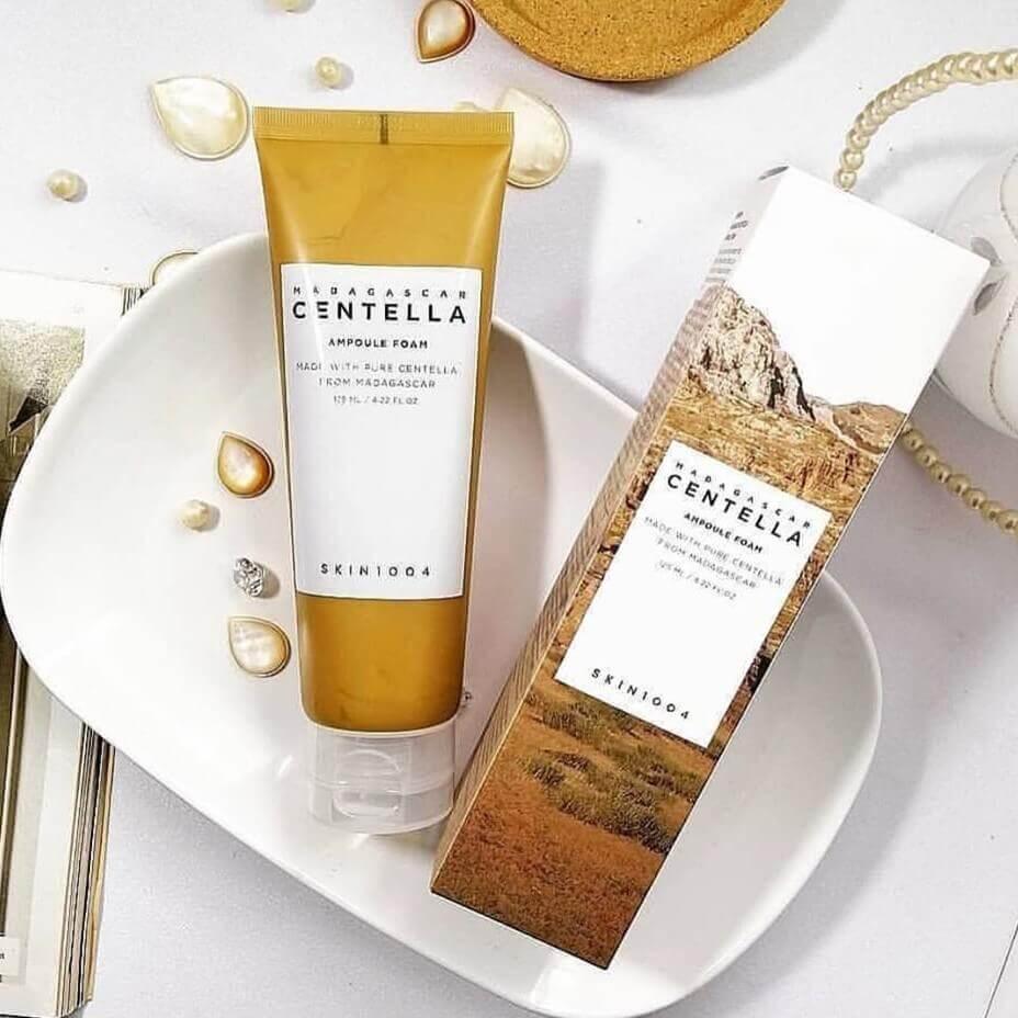 Madagascar Centella Ampoule Foam 125ml Foam Cleanser Limpieza profunda y delicada con el poder calmante de la Centella www.sallunabeauty.com