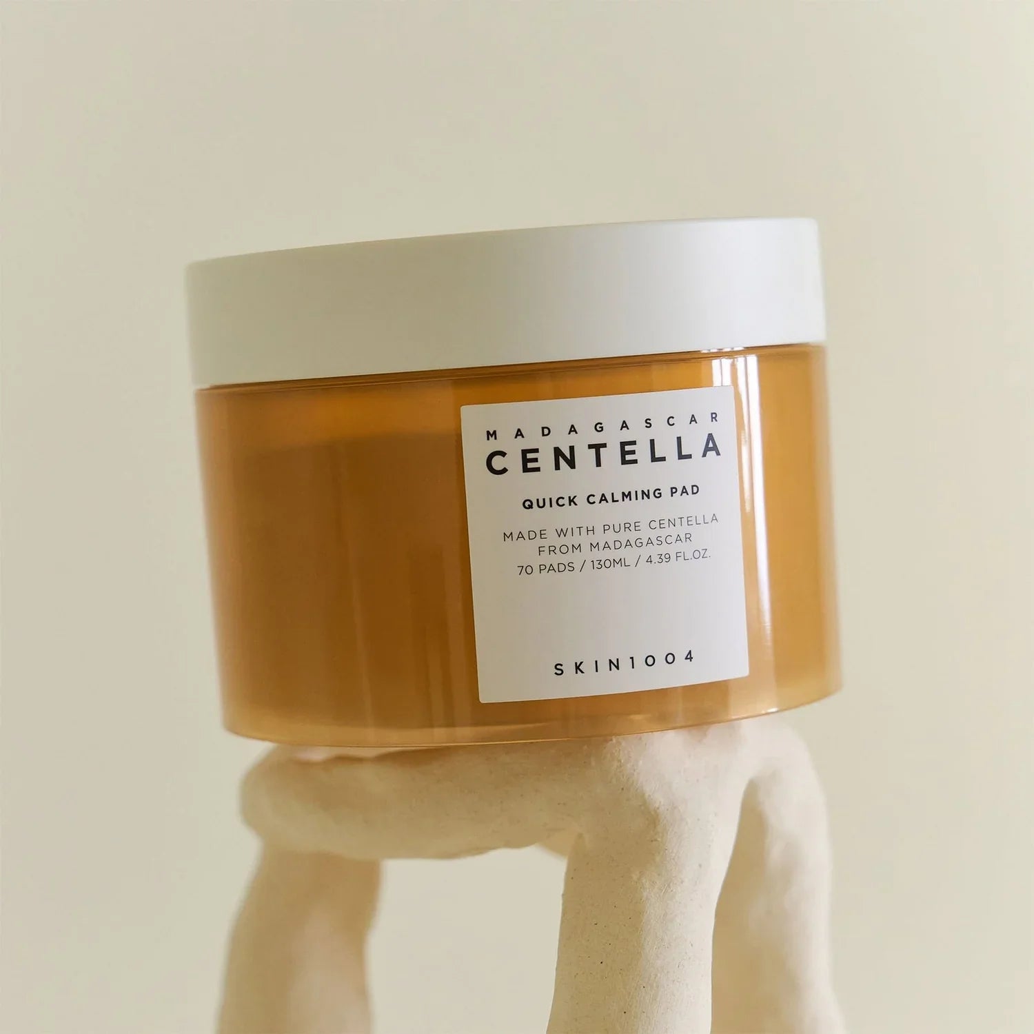 CENTELLA - SKIN1004 Madagascar Centella Quick Calming Pad 70 Pads 130ml - Quick Soothing Effect for Sensitive Skin www.sallunabeauty.com